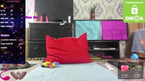 Snapshot of little_letti chatting on 02/04/25, 08:13 Letti online show from 02/04/25, 08:13