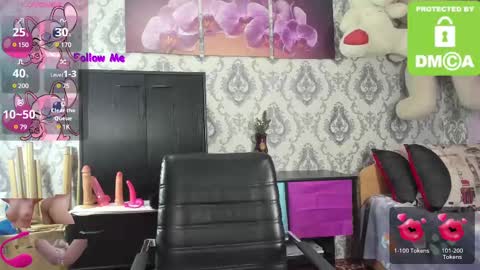 Snapshot of little_letti chatting on 02/20/25, 06:06 Letti online show from 02/20/25, 06:06