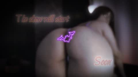 Maeve  online show from 10/27/25, 01:42