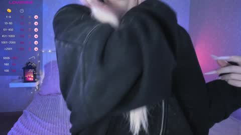 Maria online show from 02/02/25, 01:34