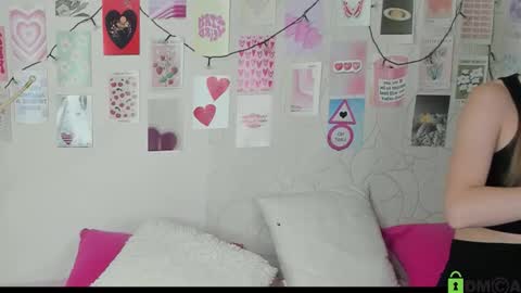 Kriss online show from 11/28/25, 09:34