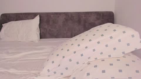 hey im anna online show from 01/20/25, 11:45