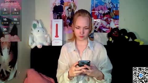 Snapshot of little_sugar_queen chatting on 02/22/26, 09:02 Akin online show from 02/22/26, 09:02