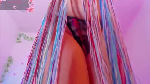 Snapshot of little_tifanny82 chatting on 02/09/26, 02:21 Tifanny online show from 02/09/26, 02:21