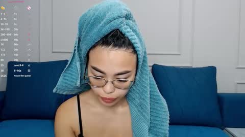 Snapshot of little_v1rgin_angel chatting on 11/06/25, 10:16 Kwan online show from 11/06/25, 10:16