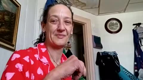 Snapshot of littlebigsquirt7945 chatting on 07/20/26, 03:58 Sady Jayne online show from 07/20/26, 03:58