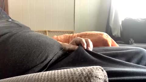 Snapshot of littlechubbyguy chatting on 02/01/26, 04:16 littlechubbyguy online show from 02/01/26, 04:16