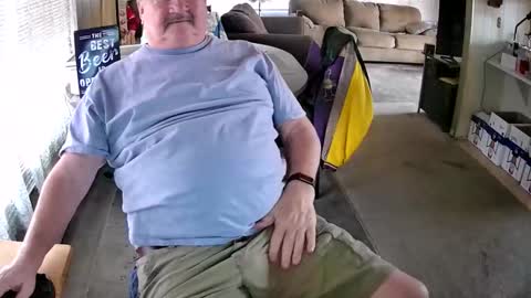 Littled83057 online show from 11/04/25, 08:30