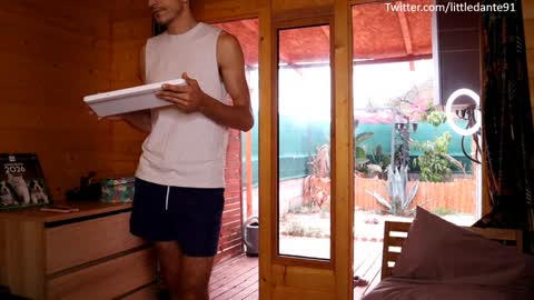 Maria and Viktor online show from 10/25/25, 11:29