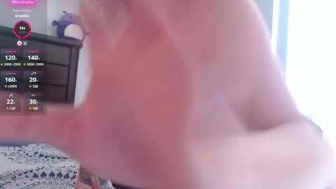 littledeathtrap online show from 02/12/25, 08:40