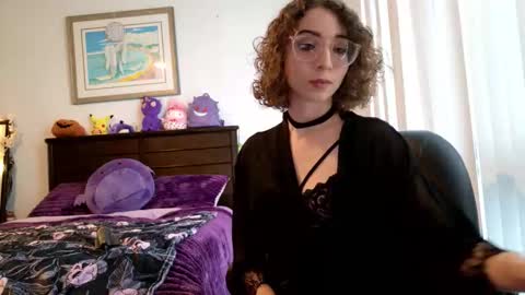 littledeathtrap online show from 11/30/25, 09:41