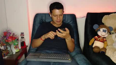 Manu online show from 02/01/26, 03:27