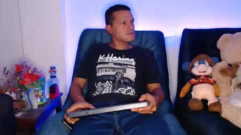 Manu online show from 02/15/26, 02:52