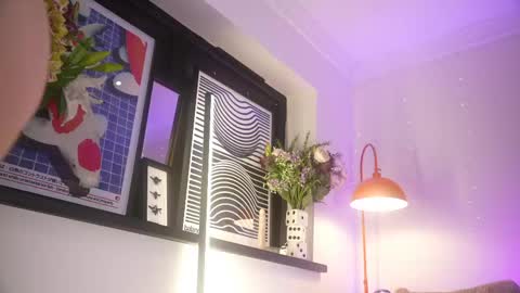 Emily Hill online show from 04/18/26, 08:20