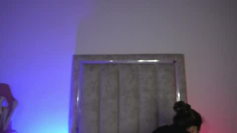 Snapshot of littlee_emma_ chatting on 07/23/26, 01:08 littlee_emma_ online show from 07/23/26, 01:08