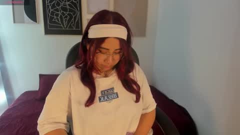 Snapshot of littlee_red chatting on 01/05/26, 08:23 Angel online show from 01/05/26, 08:23