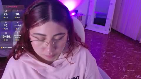 Snapshot of littlee_red chatting on 02/24/26, 08:29 Angel online show from 02/24/26, 08:29