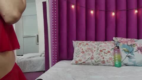 April  online show from 03/25/26, 08:37