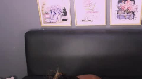 Snapshot of littleindianmilf chatting on 01/08/25, 12:26 littleindianmilf online show from 01/08/25, 12:26