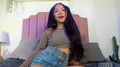 Snapshot of littlejade_dh chatting on 04/30/26, 11:49 littlejade_dh online show from 04/30/26, 11:49