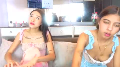 Snapshot of littlejennifer18 chatting on 07/23/26, 01:53 Tip us ask our names online show from 07/23/26, 01:53