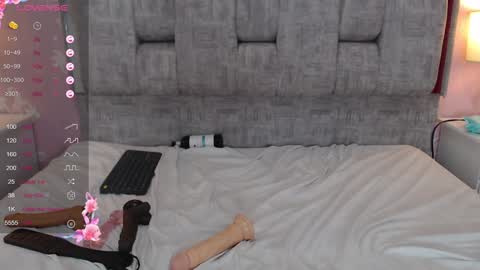 Snapshot of littlekloe_ chatting on 01/08/25, 11:09 Litllekloe online show from 01/08/25, 11:09