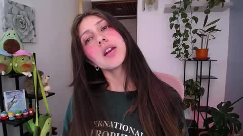 Laksmi online show from 02/11/25, 08:42