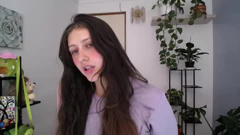 Laksmi online show from 02/20/25, 10:48