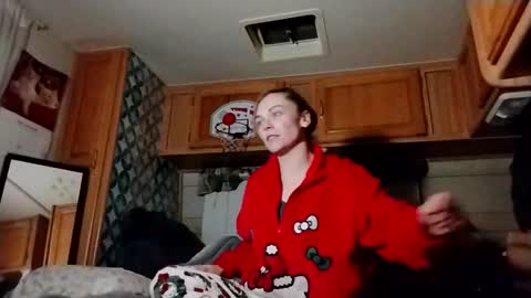 littleleo96 online show from 12/05/25, 08:45