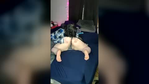 littlemanbigwoman online show from 06/12/26, 03:05
