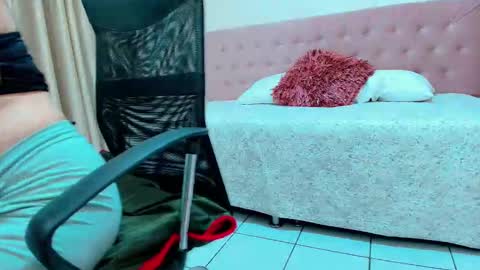 Sarahs Room online show from 03/12/26, 12:17