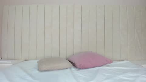 im olivia IG littleolivia01 online show from 02/01/25, 12:58