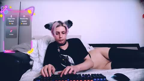 Snapshot of littlepinkcat chatting on 05/30/26, 12:57 Felix online show from 05/30/26, 12:57