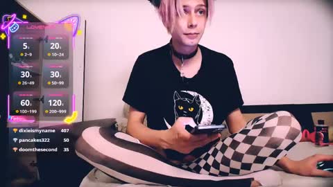 Snapshot of littlepinkcat chatting on 05/31/26, 01:03 Felix online show from 05/31/26, 01:03