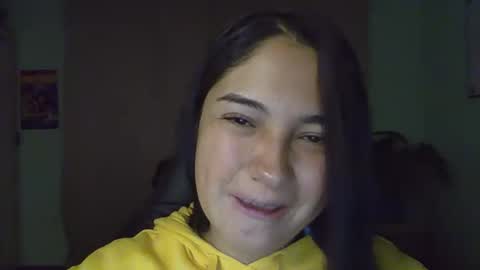 Mia  Wednesday to Sunday 730 am to 1030 am Colombian Hour D online show from 10/06/25, 02:20