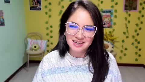 Snapshot of littleprety6969 chatting on 05/24/26, 05:12 Mia Wednesday to Sunday 730 am to 1030 am Colombian Hour D online show from 05/24/26, 05:12