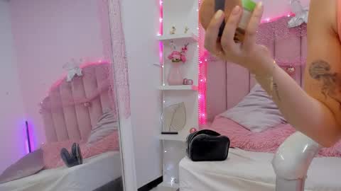  sofii  online show from 01/07/26, 08:55