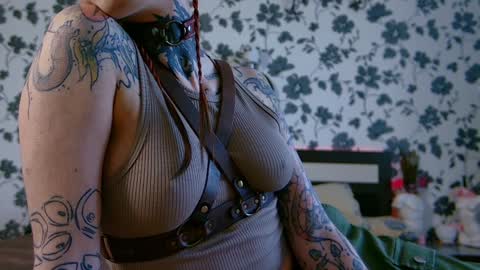 Niki  free tg channel with some photos gifs and info about streams  online show from 01/25/25, 10:19