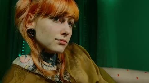 Niki  free tg channel with some photos gifs and info about streams  online show from 02/14/25, 08:05