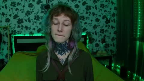 Niki  free tg channel with some photos gifs and info about streams  online show from 10/06/25, 08:06