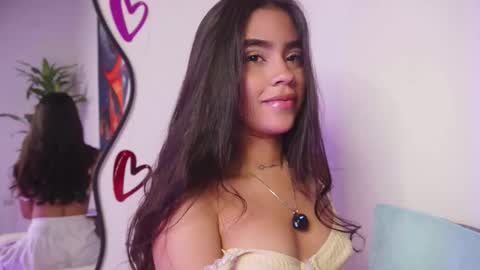 littletammy_ online show from 11/26/25, 03:02