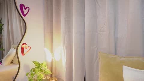 Snapshot of littletammy_ chatting on 01/06/26, 02:54 littletammy_ online show from 01/06/26, 02:54