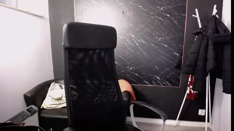 Viki online show from 02/24/25, 05:00