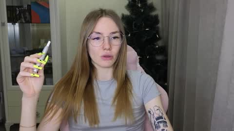 Eliana online show from 12/21/24, 02:37