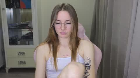 Eliana online show from 01/10/25, 12:04