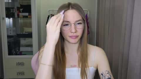 Eliana online show from 01/23/25, 11:26