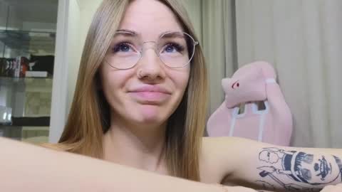 Eliana online show from 01/28/25, 11:17