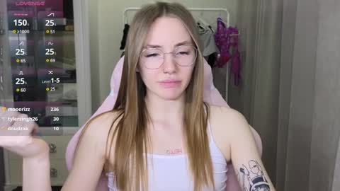 Eliana online show from 02/06/25, 01:43