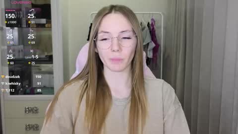 Eliana online show from 02/26/25, 02:25