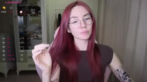 Eliana online show from 09/28/25, 11:04